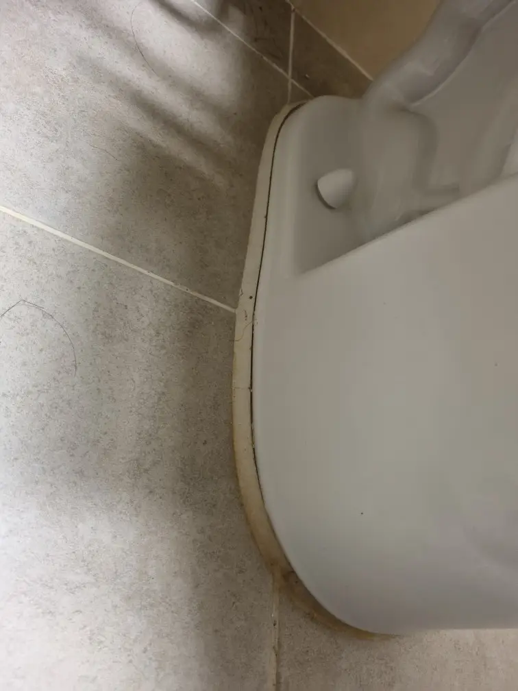 변기 백시멘트 시공 2